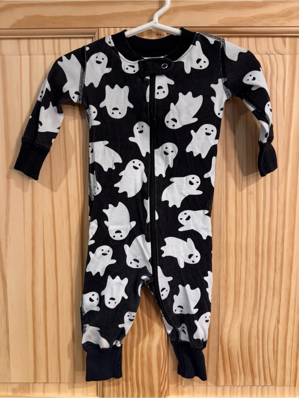 Hanna Andersson Ghost Organic Cotton Sleeper Pajamas Black‎ White 3-6 Months